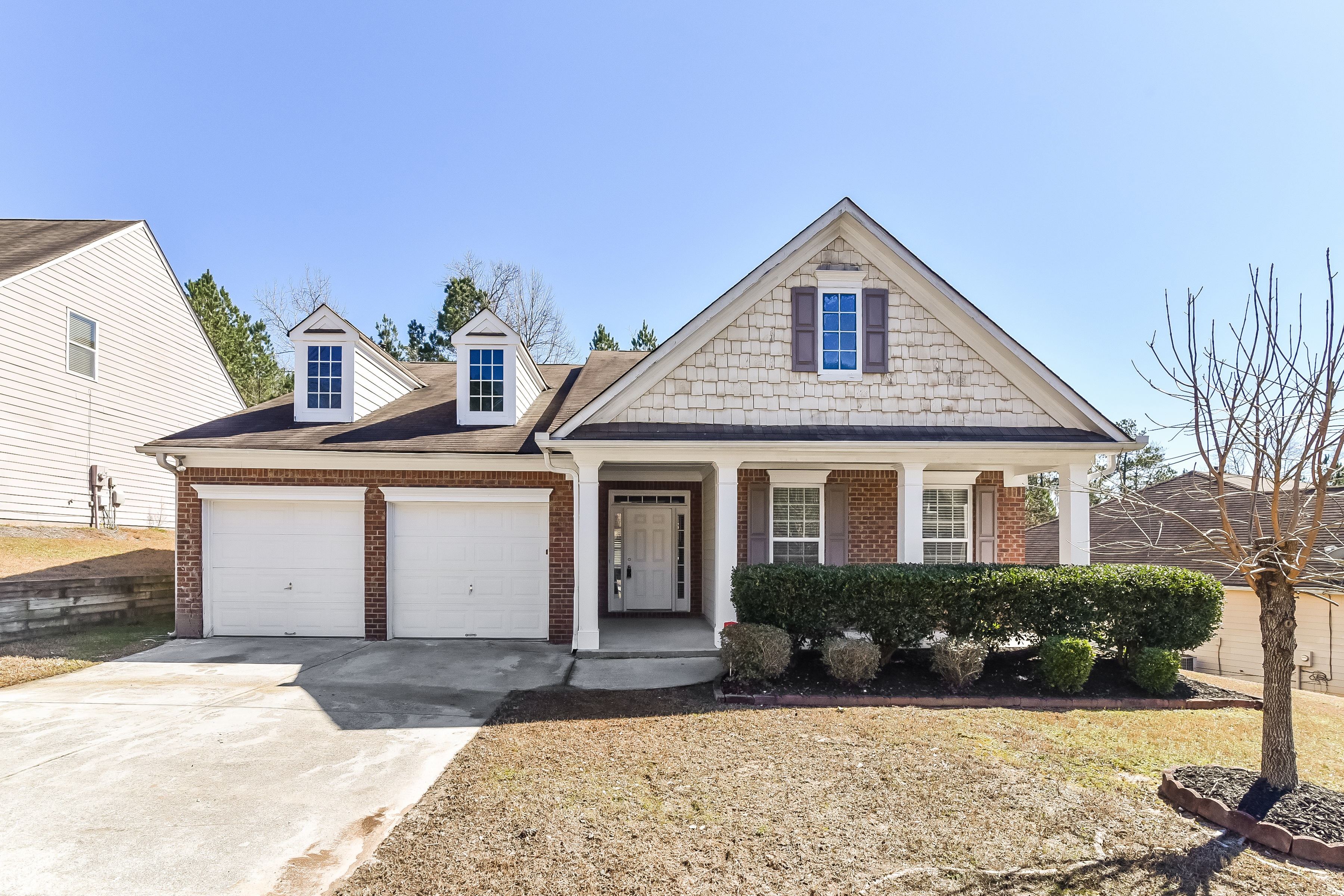 1826 Temple Park Dr Loganville, GA 30052